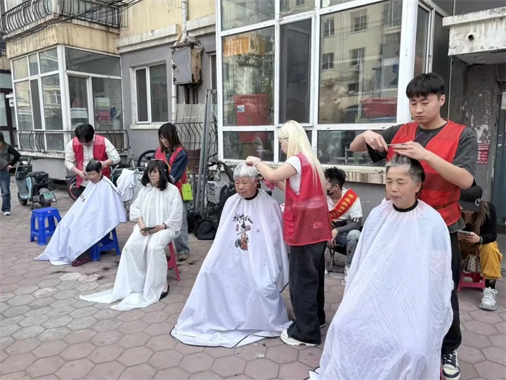 以物养心 服务致远 | 哈尔滨区域联动开展公益志愿服务活动